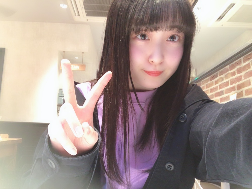 はじめまして 肌の白さは誰にも負けない白井真緒 しらいみお です Non No Web ファッション 美容 モデル情報を毎日お届け