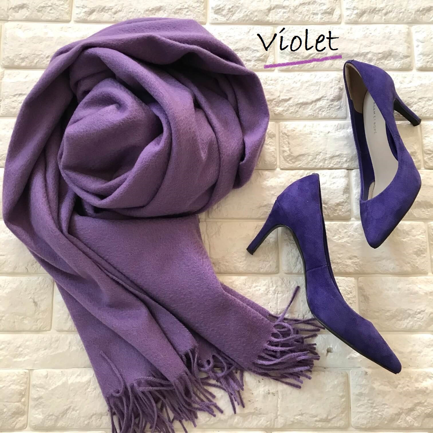 ストールで冬映え 小物が主役の11月コーデ 高見えプチプラファッション 140 ファッション誌marisol マリソル Online 40代をもっとキレイに 女っぷり上々