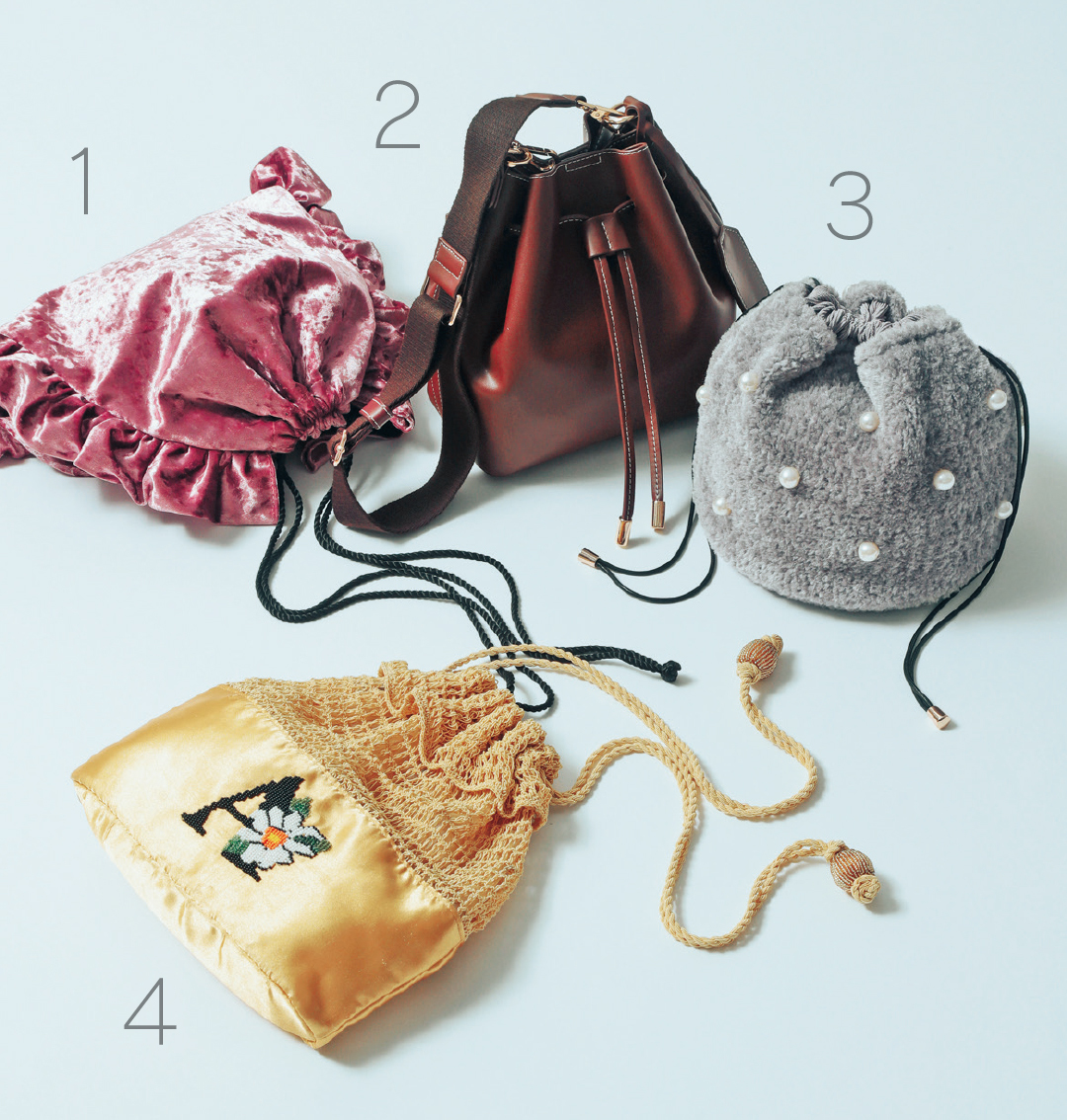 持つだけでイメチェン効果アリ♡ ”けっこう入る”きんちゃく型ミニバッグ5選!_1_3