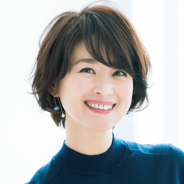 冬服と相性抜群 大人のショートヘア 50代髪型人気ランキングtop10 Web Eclat 50代 女性のためのファッション ビューティ ライフスタイル最新情報
