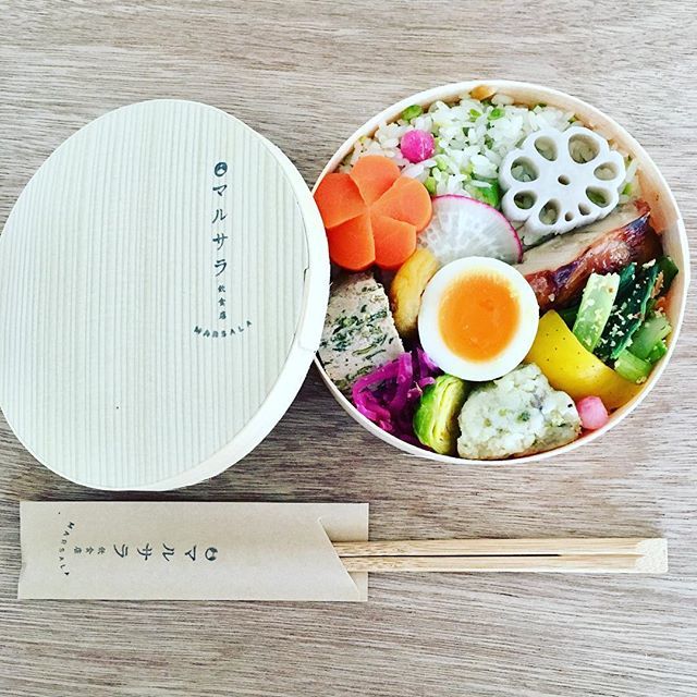 今日の撮影のランチは、マルサラのお弁当。_1_1