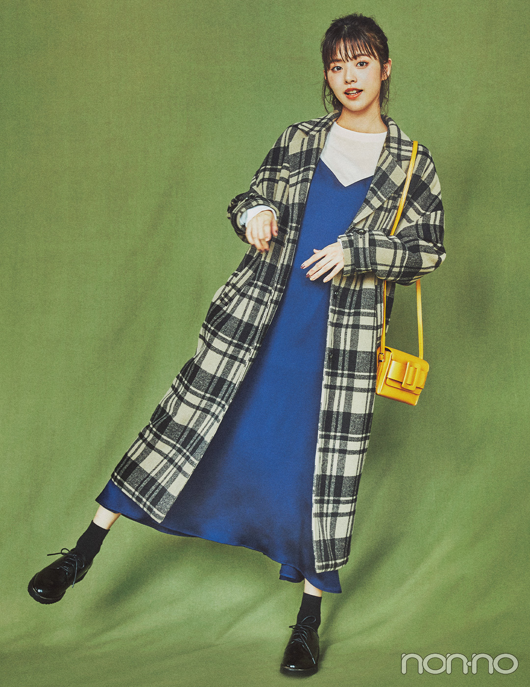 可愛く目立てる チェックのビッグチェスターが冬コーデの主役 毎日コーデ Non No Web ファッション 美容 モデル情報を毎日お届け