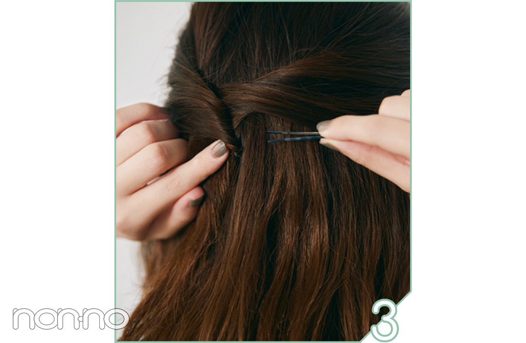 西野七瀬のトップス×盛れるヘアアレカット3-5