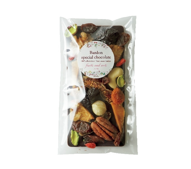 「ドライフルーツ&ナッツの板チョコレート」¥1,512(税込)