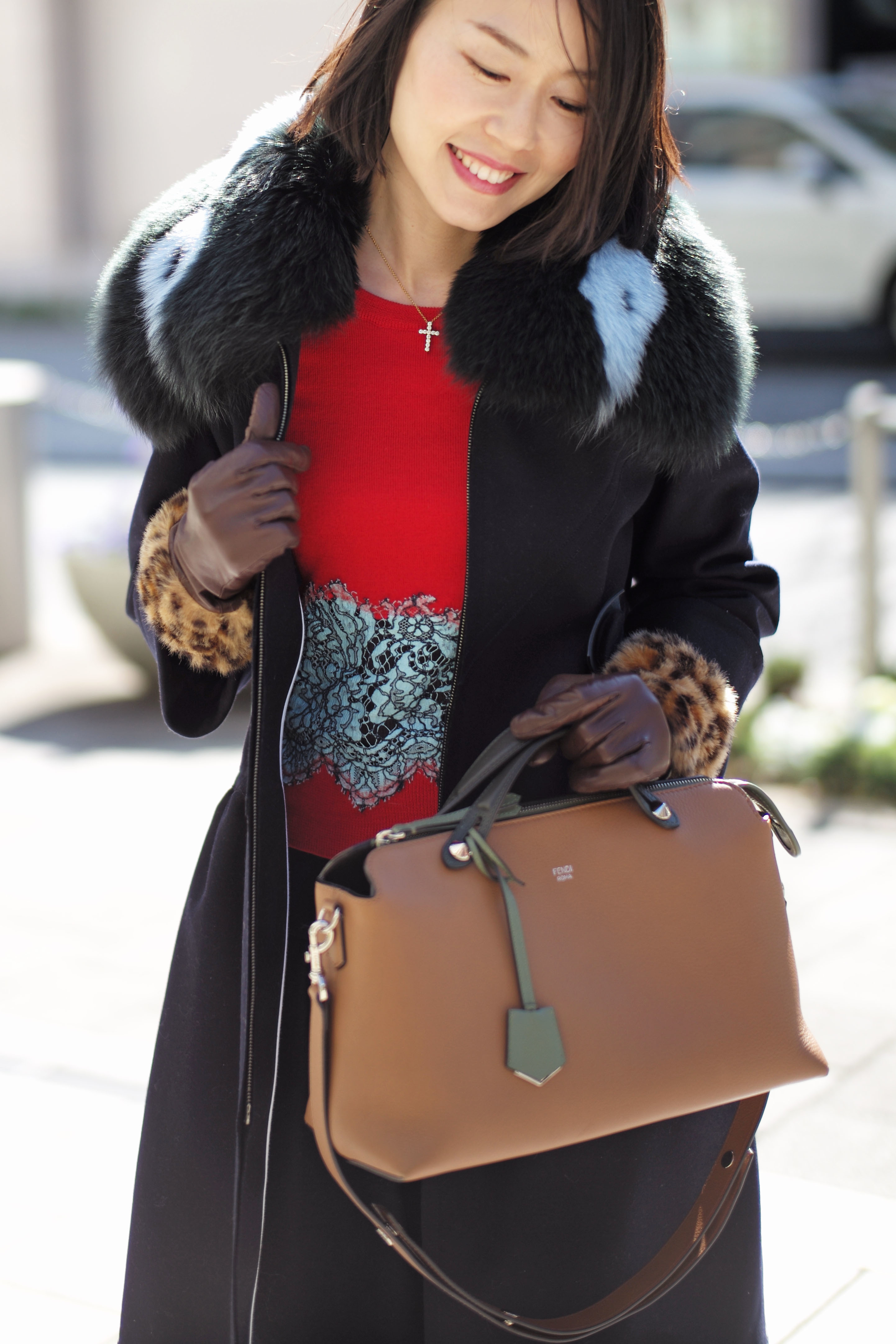 40代 赤を効かせる冬コーデ ファッション誌marisol マリソル 40代をもっとキレイに 女っぷり上々