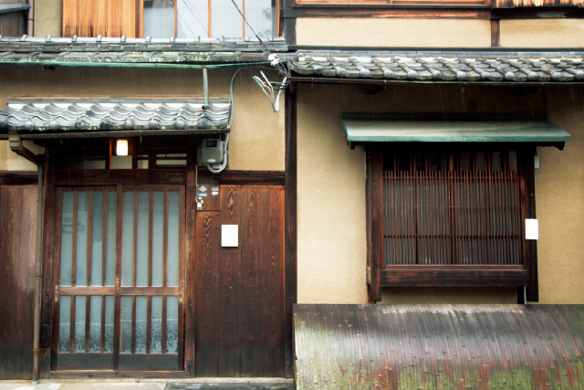 『小慢』