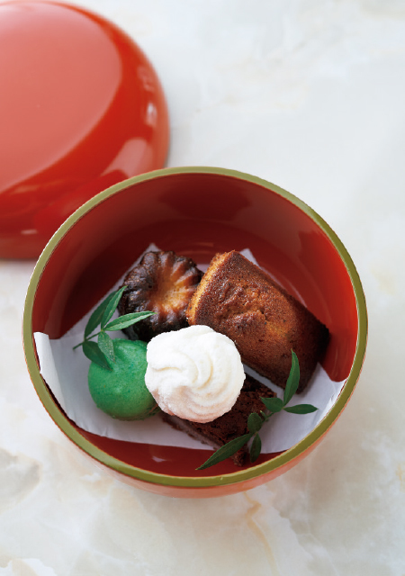 カヌレやフィナンシェなどの焼き菓子
