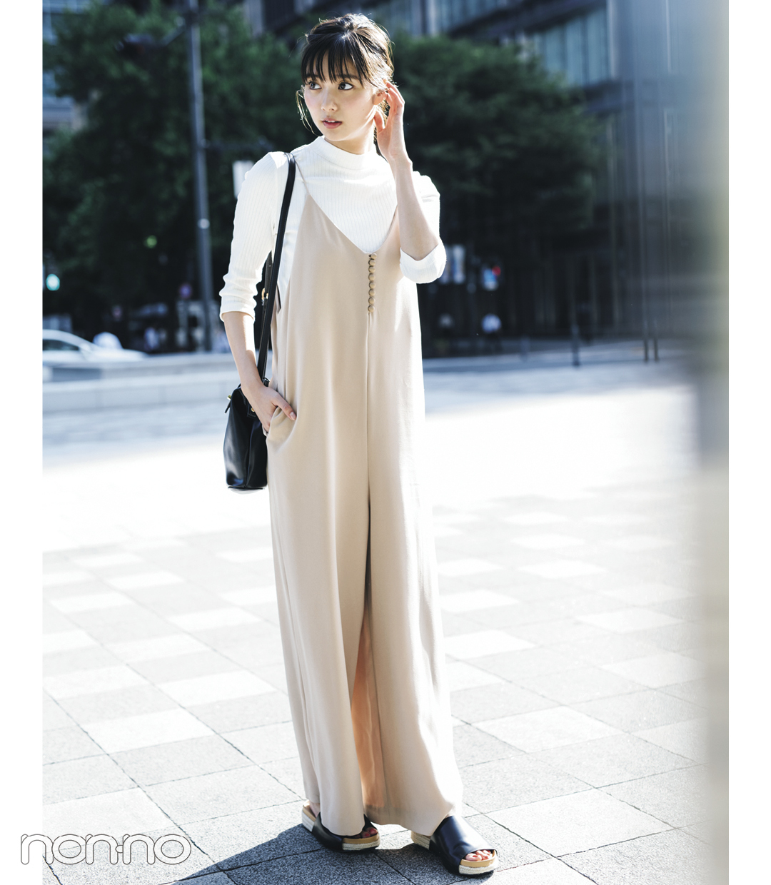 新川優愛のバッグ&バッグの中身、夏の私服コーデまで大公開!_1_3