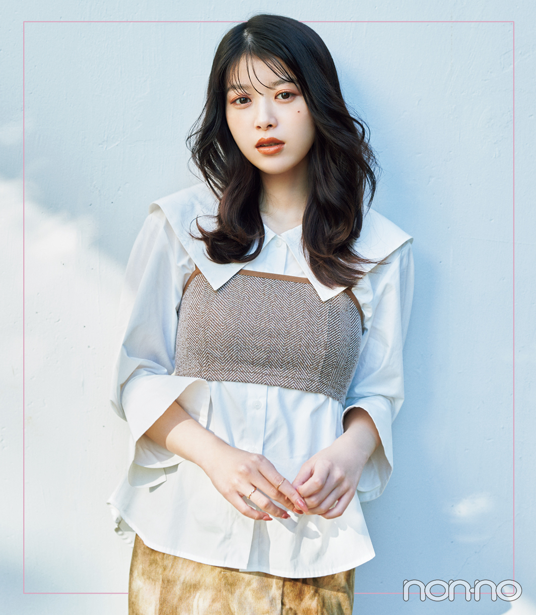 小顔効果に美人度までアップ くびれ巻き How To 簡単ヘアアレンジまで全解説 Non No Web ファッション 美容 モデル 情報を毎日お届け 小顔効果に美人度までアップ くびれ巻き How To 簡単ヘアアレンジまで全解説 Non No Web ファッション 美容 モデル 情報を毎日お届け