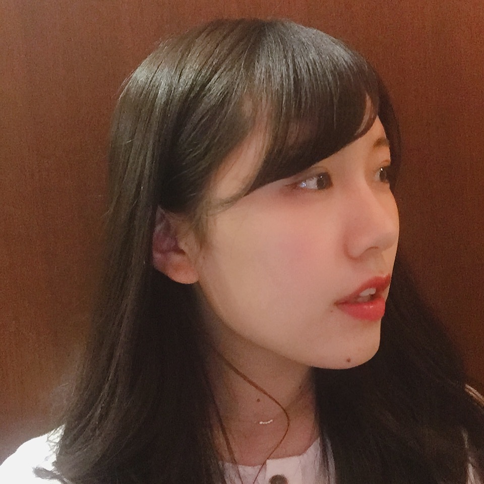 タイマー5秒と3秒間違えて撮れたのが盛れた🧐笑