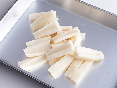 プリプリえびとれんこんの食感が楽しい! エビ餃子鍋【絶品鍋レシピ28days】_1_2