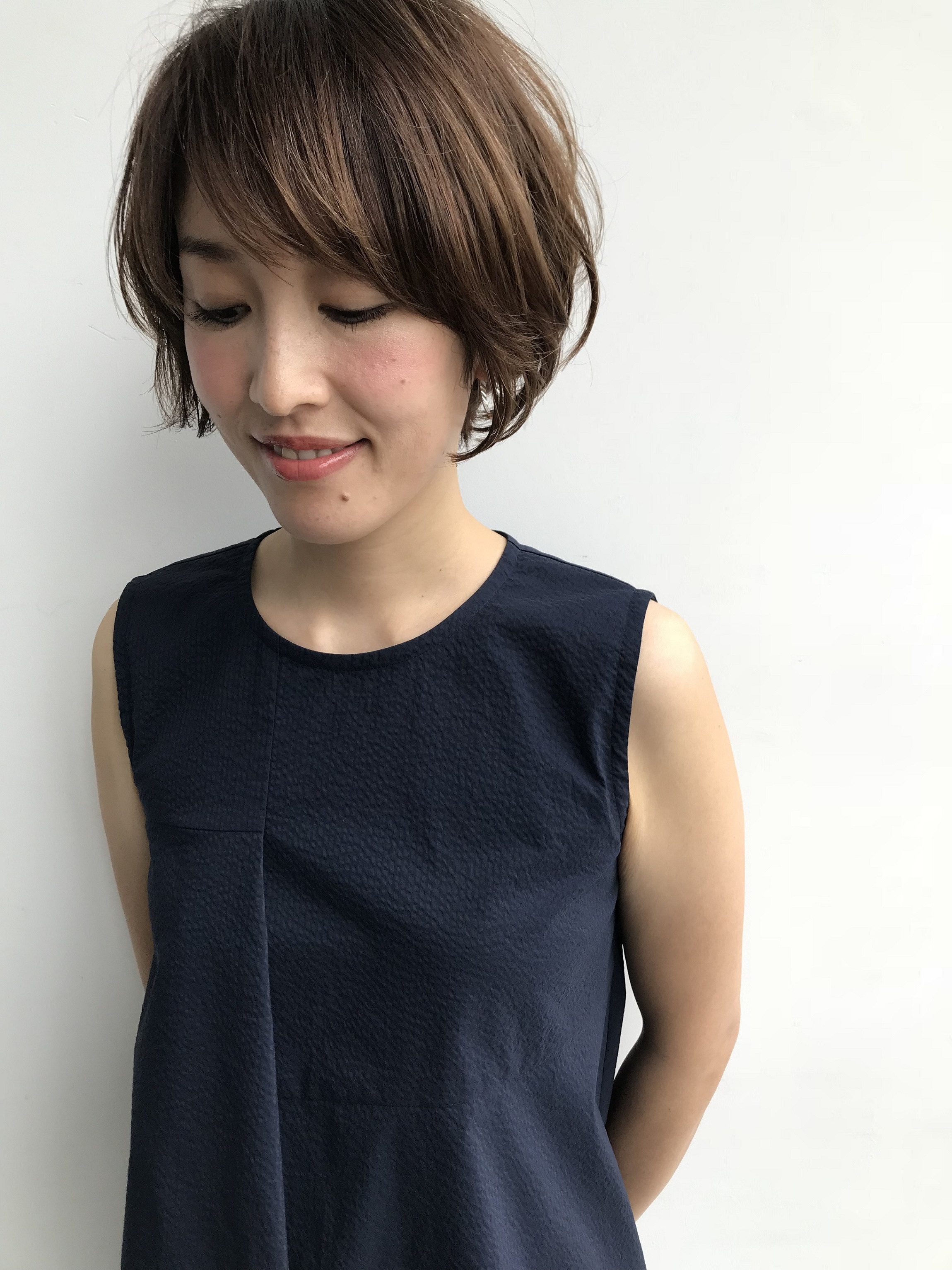 髪を切って女っぷりアップ ショートヘアにチェンジしました ファッション誌marisol マリソル Online 40代をもっとキレイに 女 っぷり上々