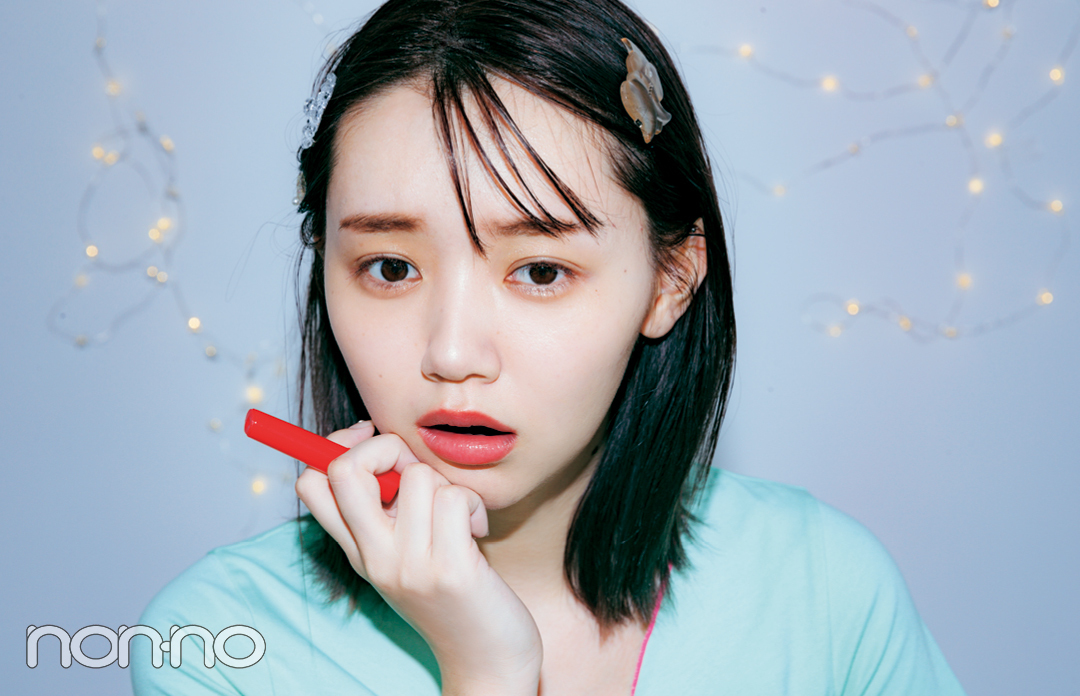 江野沢愛美のインカメ映えメイク「夜の撮影なら、テカリに見えないハイライトを!」_1_6