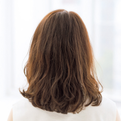 梅雨どきに困る「髪の広がり問題」を回避するおすすめヘアスタイル!_2_3