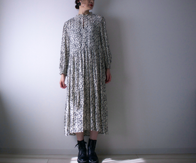 【ZARA】春ムード漂う、大人の「小花柄ワンピース」_1_3