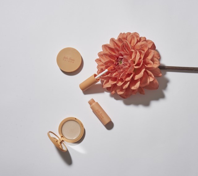 Mila Owen × to/one コラボ第二弾がオンライン限定で登場