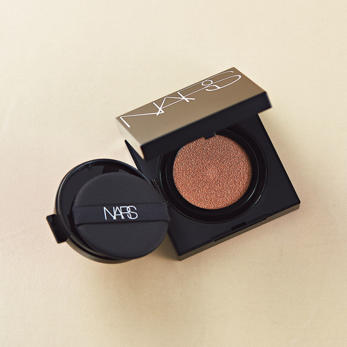 NARS JAPAN ナチュラルラディアント ロングウェア クッションファンデーション