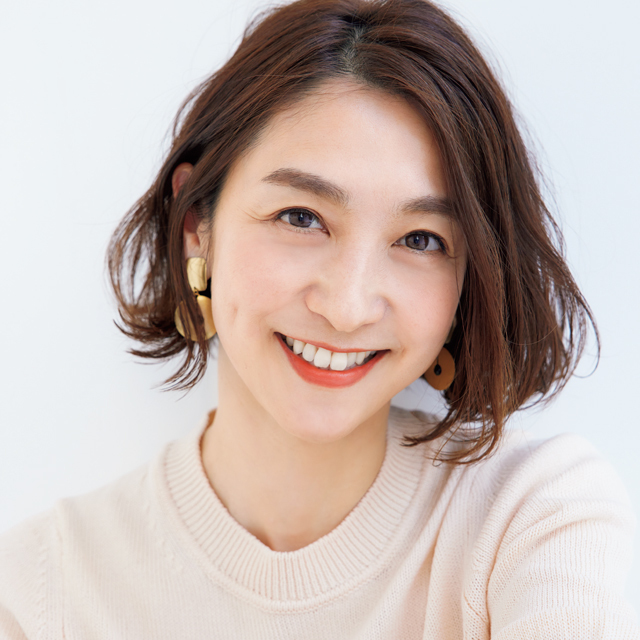 目までぱっちり! 個性は生かしたままの洗練眉にチェンジ