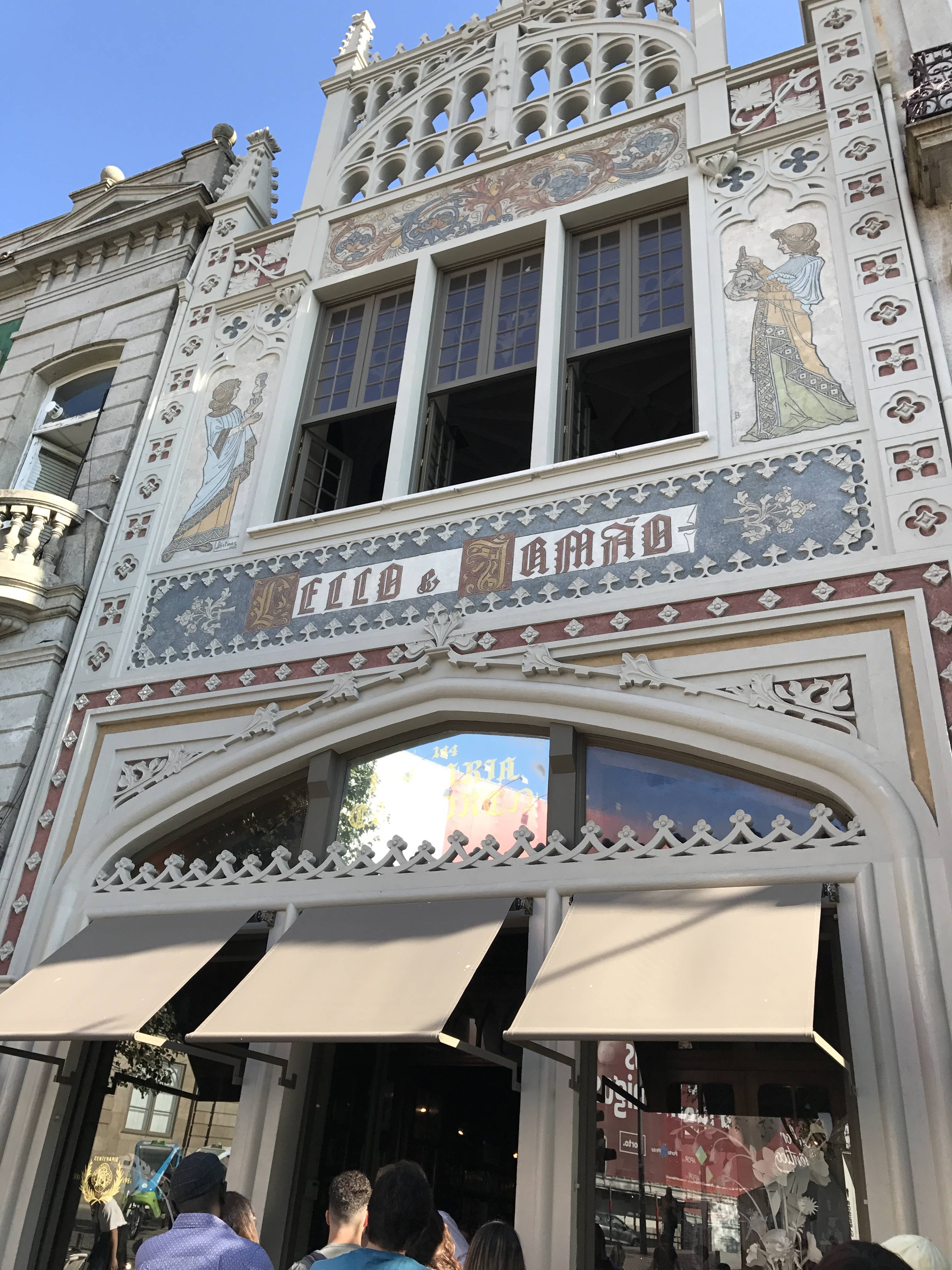 ポルトガルへ行って来ました〜世界一美しい書店編〜_1_4