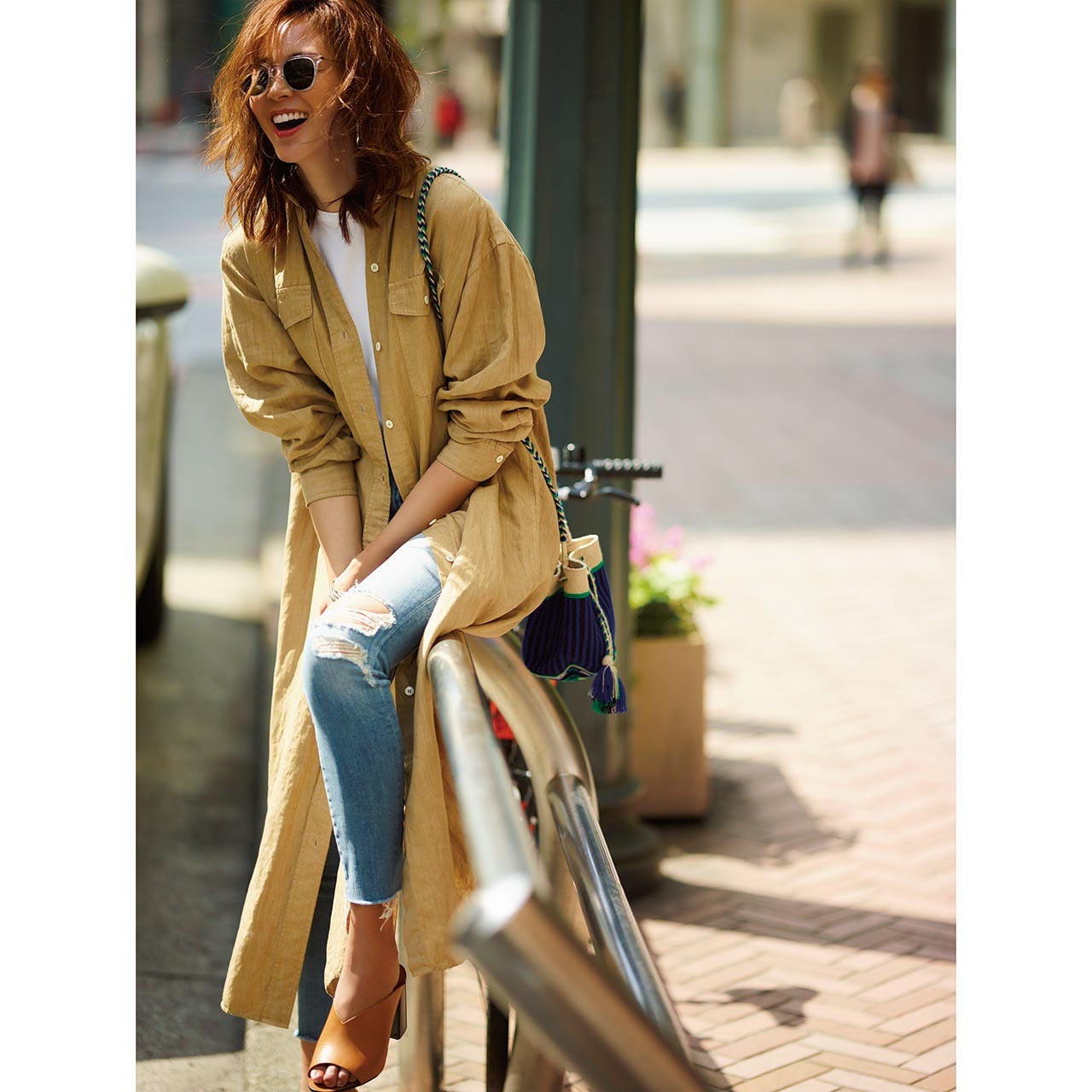 きれい見えする シャツワンピース のアラフォー的着回し術 ファッション誌marisol マリソル Online 40代 をもっとキレイに 女っぷり上々