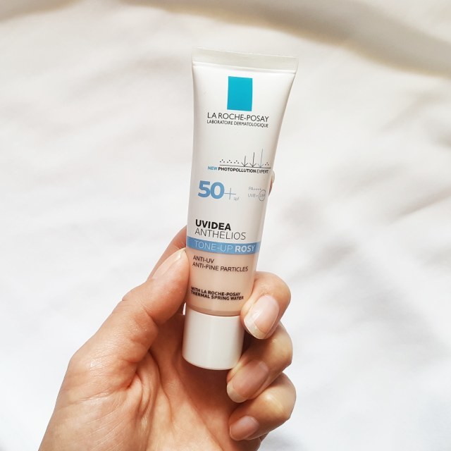②外出時顔用 UVイデア XL プロテクショントーンアップ ローズ SPF50+・PA++++ / ラ ロッシュ ポゼ