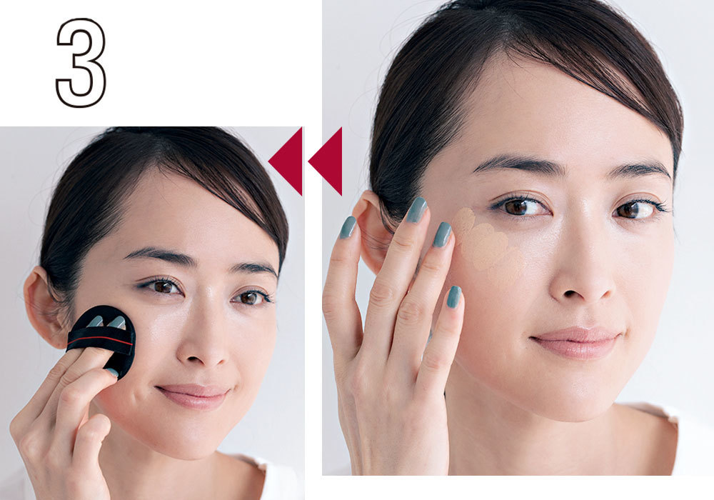 3.ファンデーションは指づけ&パフの2段階