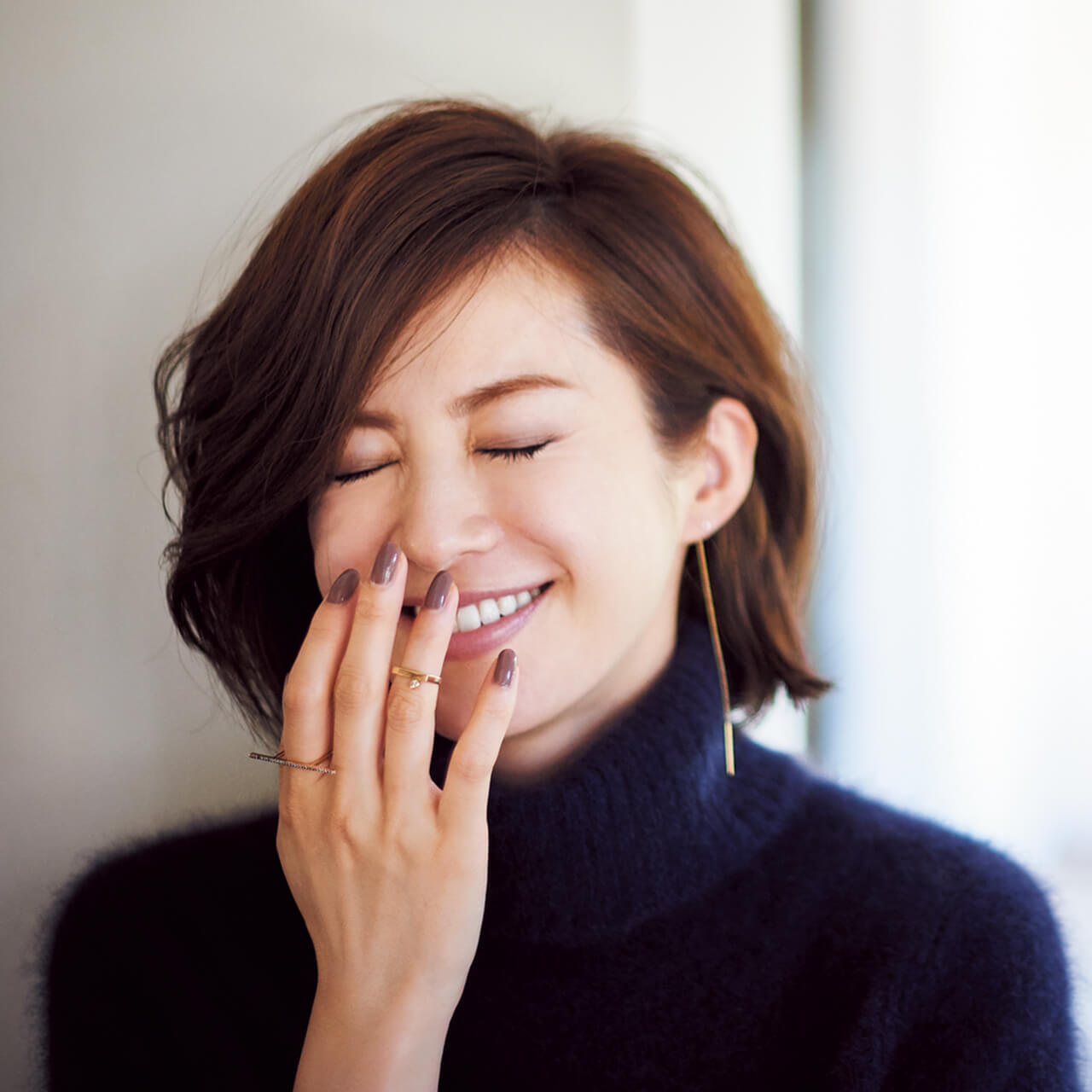 「ただのシンプル」にとどまらない!今、足すなら、この上質小物_1_1