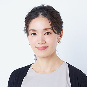 大人になってゆらぎ爆発の 鵜飼香子さん