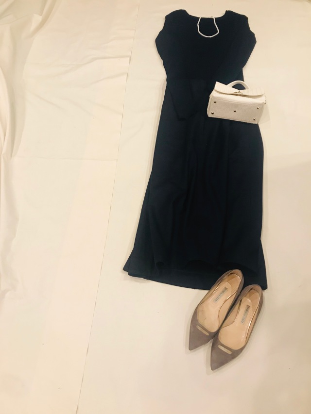 ニット:Deuxieme Classe(袖長くてツボ、イロチ買い)
スカート:YLEVE
靴:PELLICO