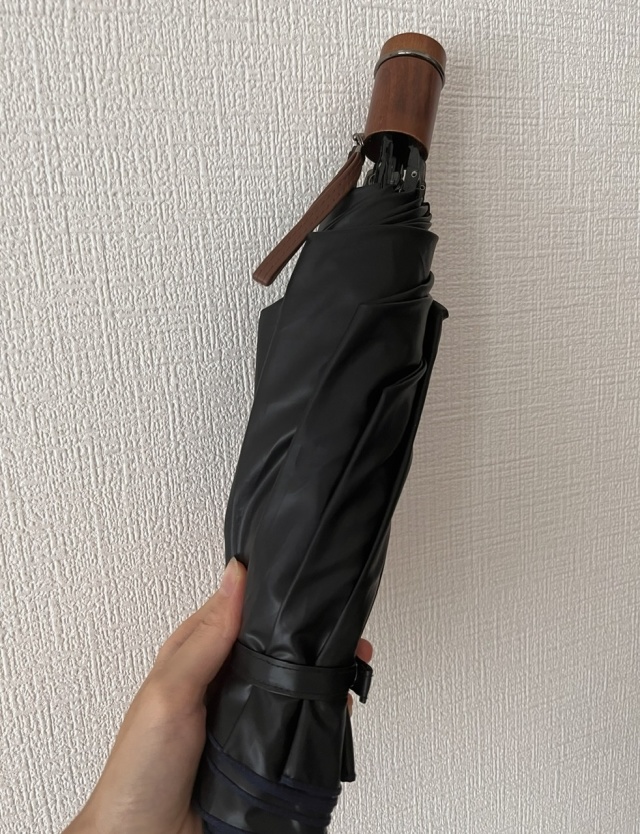 【必需品】必ず持ち歩くもの_1_1