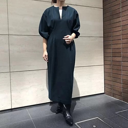 50代 ファッション 気温度の日は何を着ればいいの 服装に悩んだ時のお手本コーデ選 Web Eclat 50代 女性のためのファッション ビューティ ライフスタイル最新情報