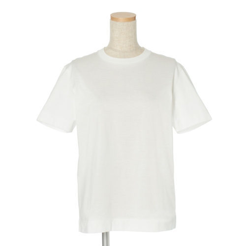 何枚あっても足りない!絶対使える夏の万能白Tシャツ