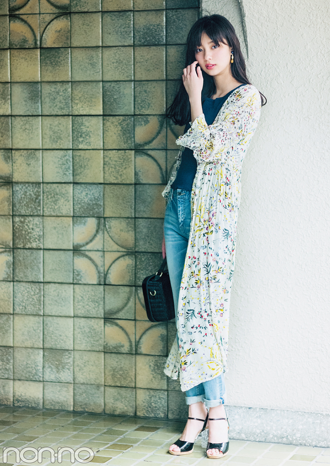 女子モテ確実! 新川優愛の花柄ガウン着回し3スタイル★_1_3