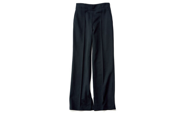 パンツ¥39,600/エクラプレミアム通販(ハーヴェル スタジオ)