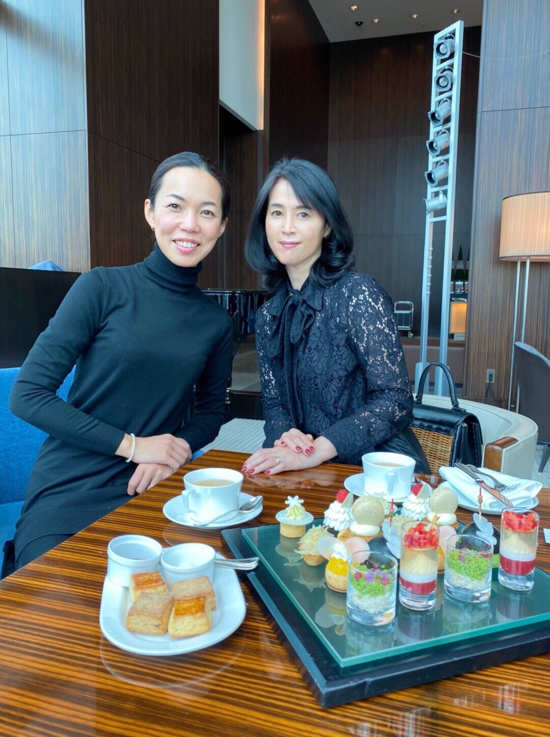 Zaraの黒レースブラウス 華組 有村一美のブログ 華組ブログ Web Eclat
