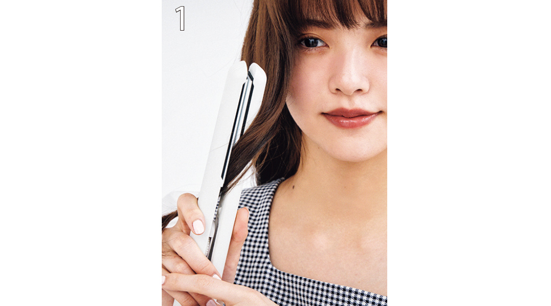 ストレートアイロンでゆる波ウェーブヘアアレンジ1