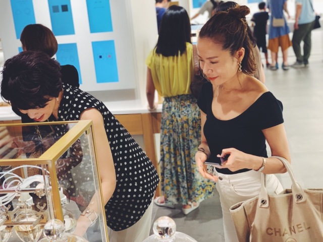 夏はコーディネート要らずのワンピースが使えます_1_8