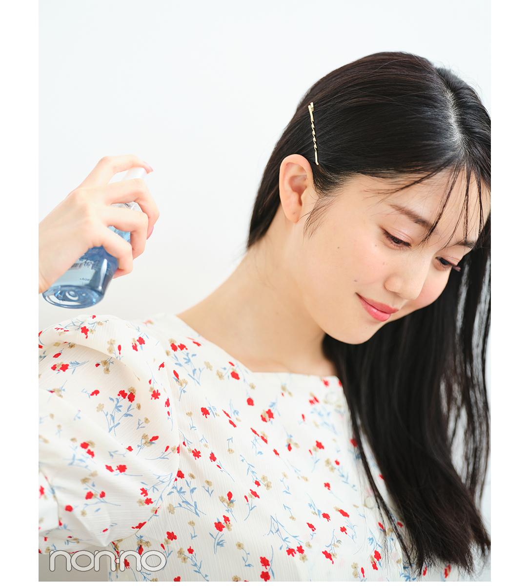 背面やヘアにまとってさりげなく香らせる 松川菜々花