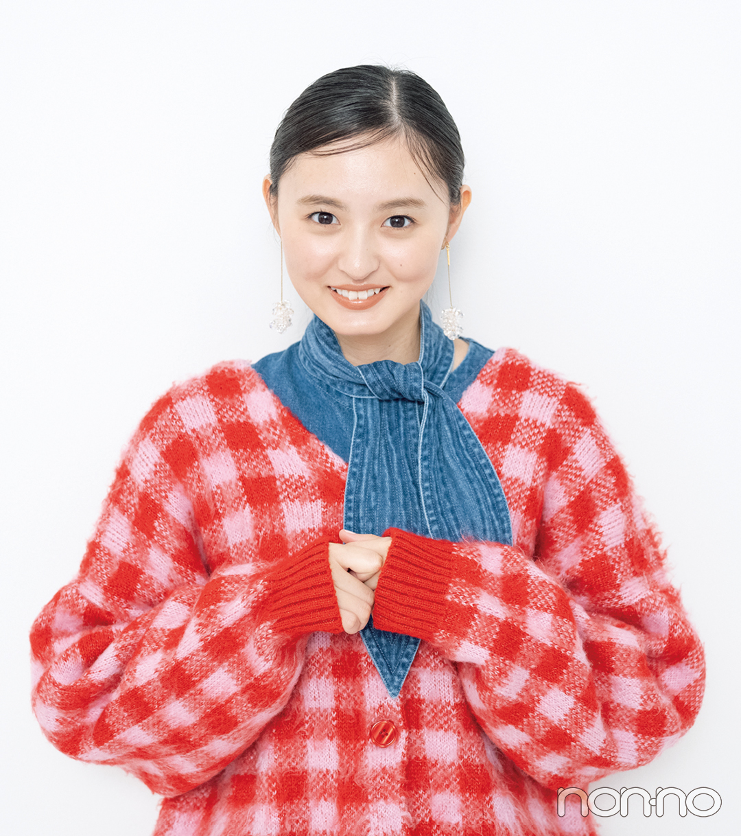 遠藤さくらの毎日ニット 1/17