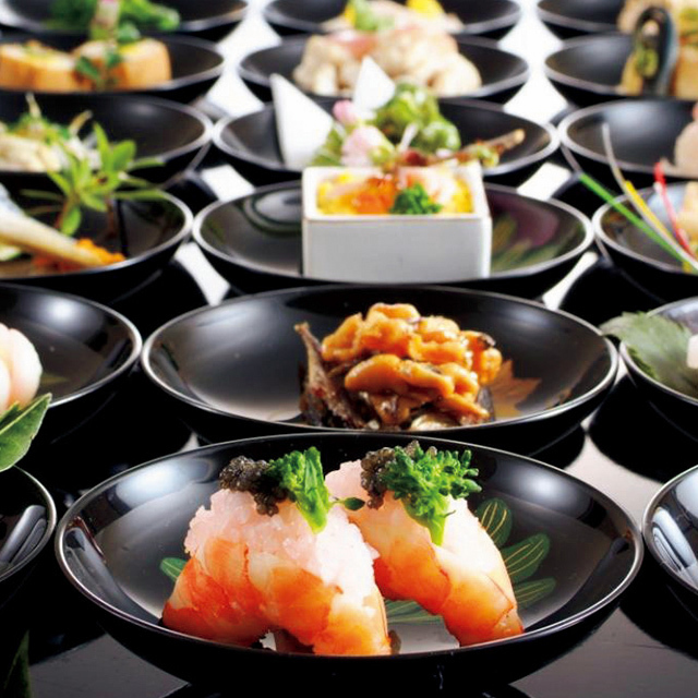 種類豊富な前菜も宿の料理の自慢のひとつ