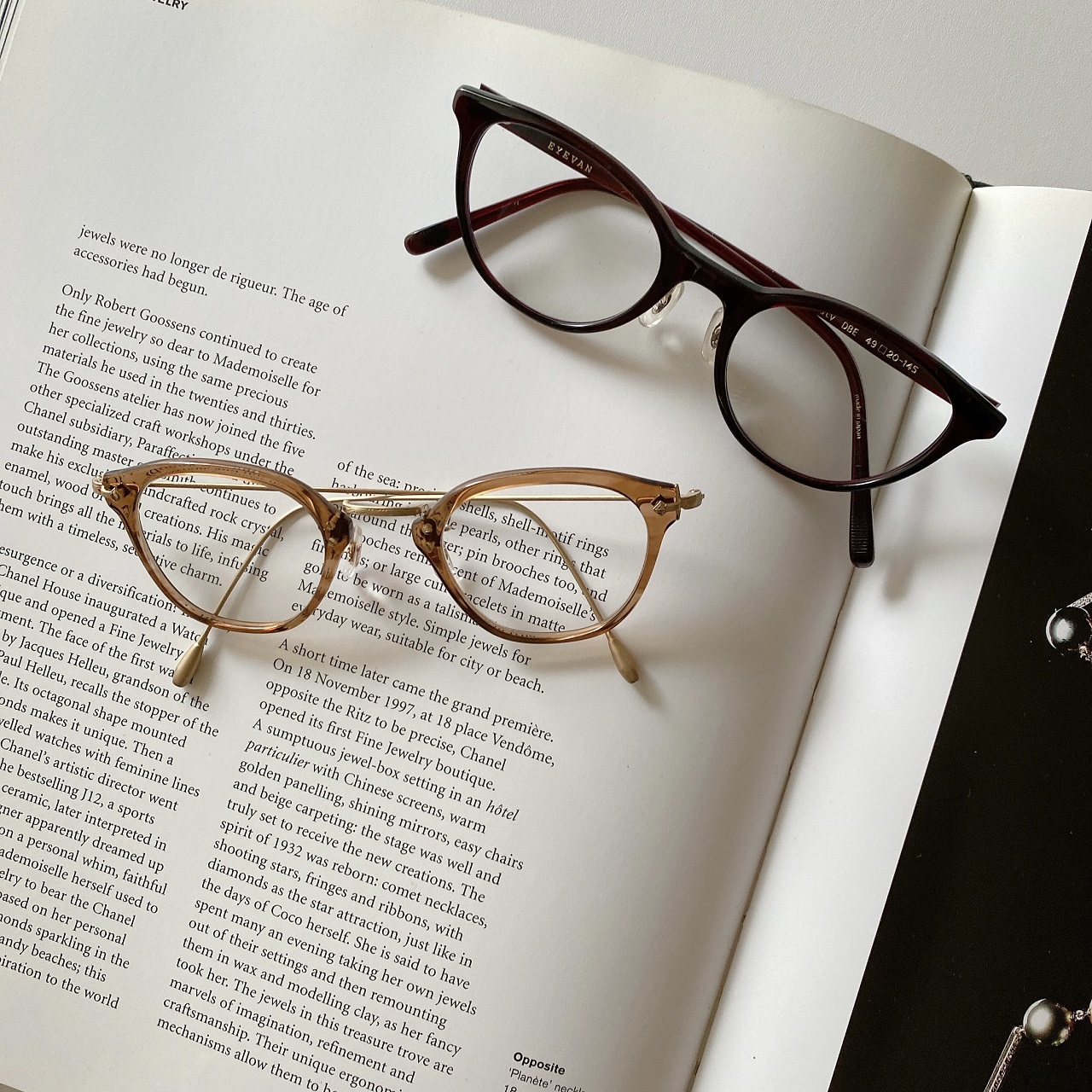 おしゃれメガネでコーデにアクセントを 華組 根本有加里のブログ 華組ブログ Web Eclat