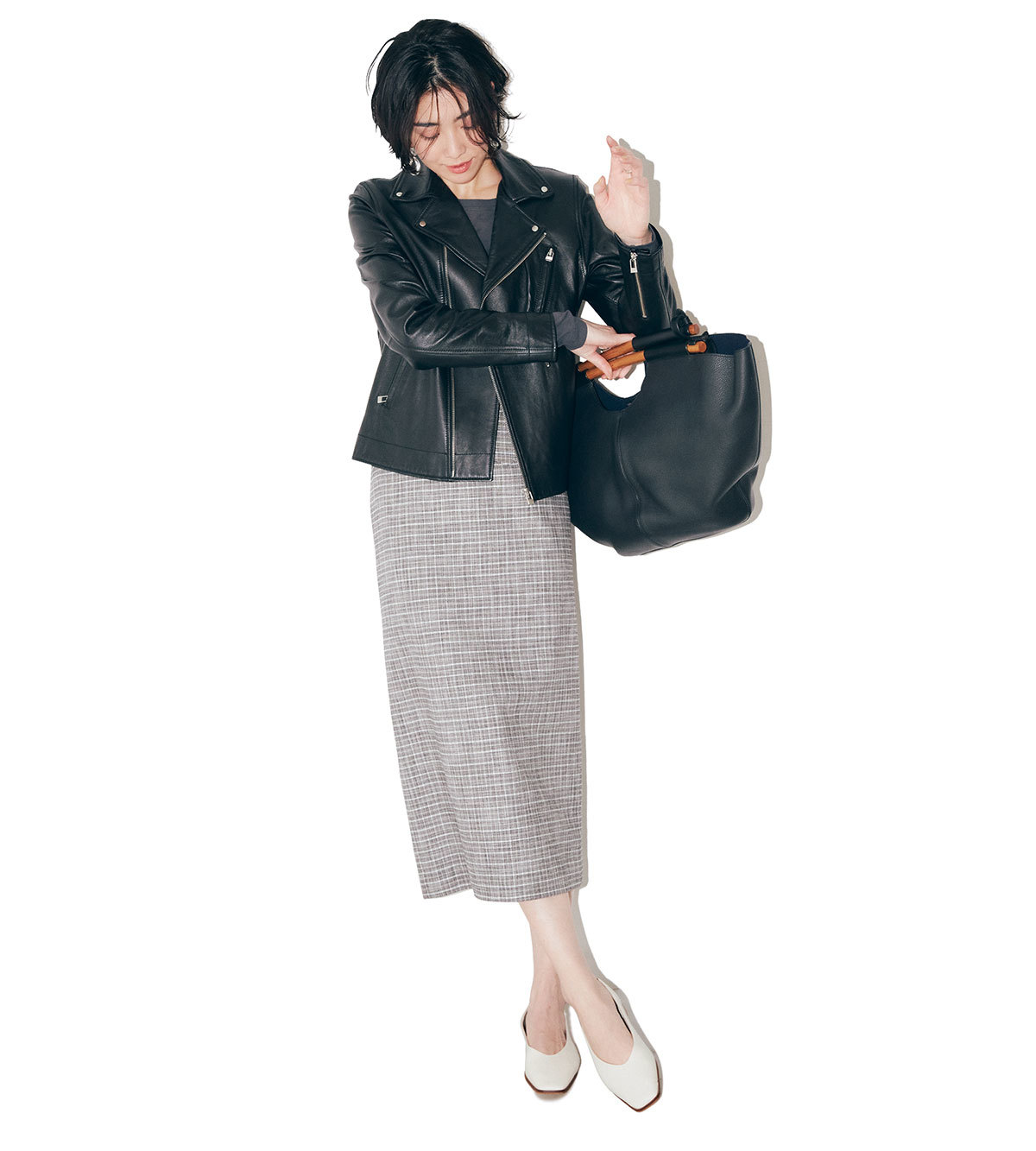 出かけたくなる春パンプス3