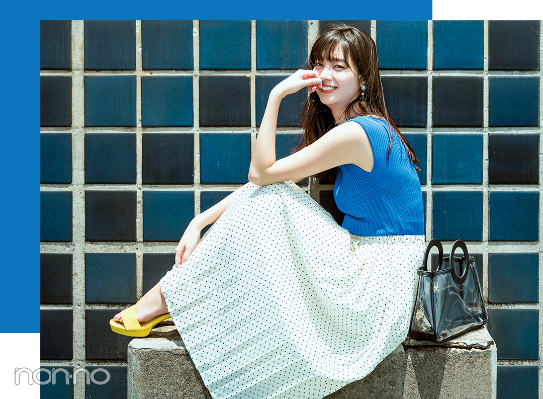 新川優愛がきれいなお姉さんすぎる♡ ブルー&ネイビーで真夏コーデ!_1_2