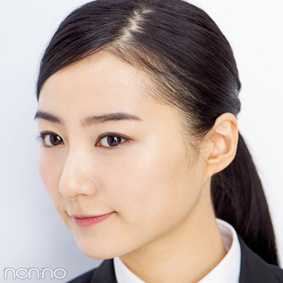 ベースメイクはどうする 就活エントリーシート用写真 成功のコツ Non No Web ファッション 美容 モデル情報を毎日お届け