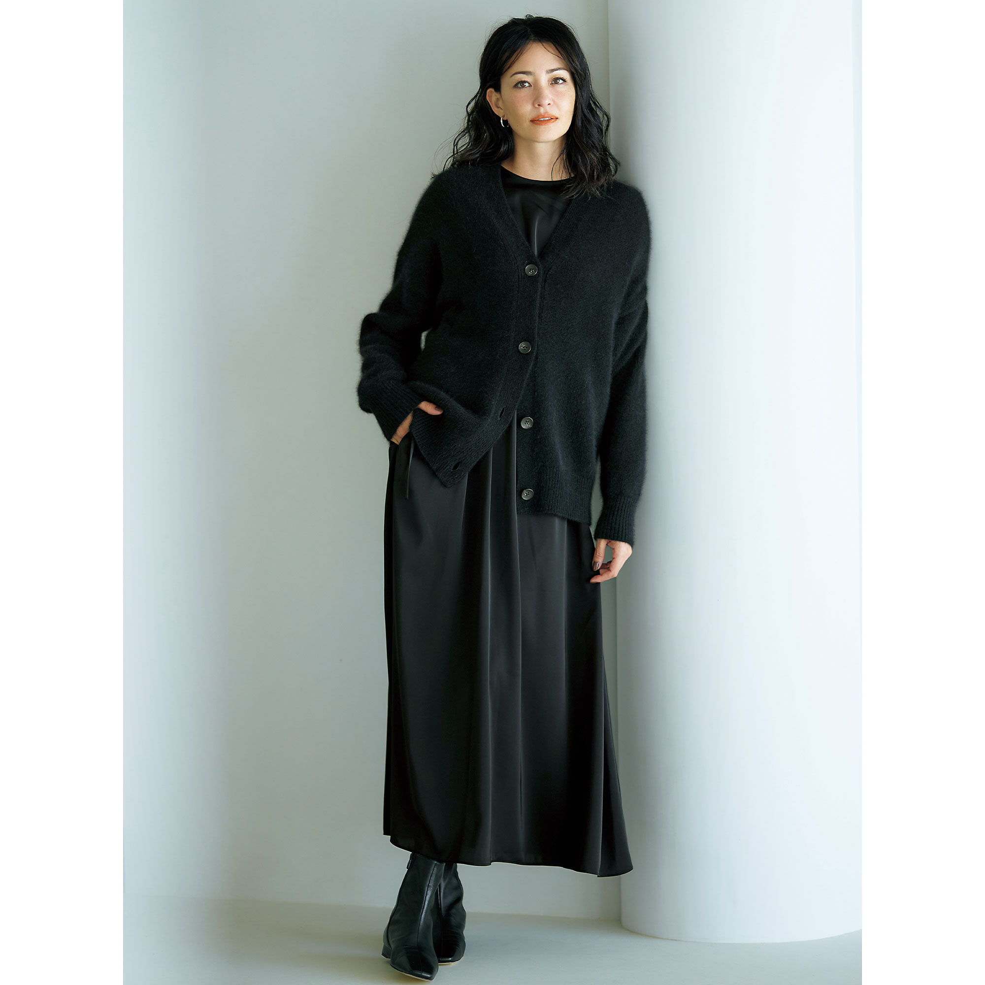 E by éclat ラクーンざっくりカーディガン、ブラウジングワンピース