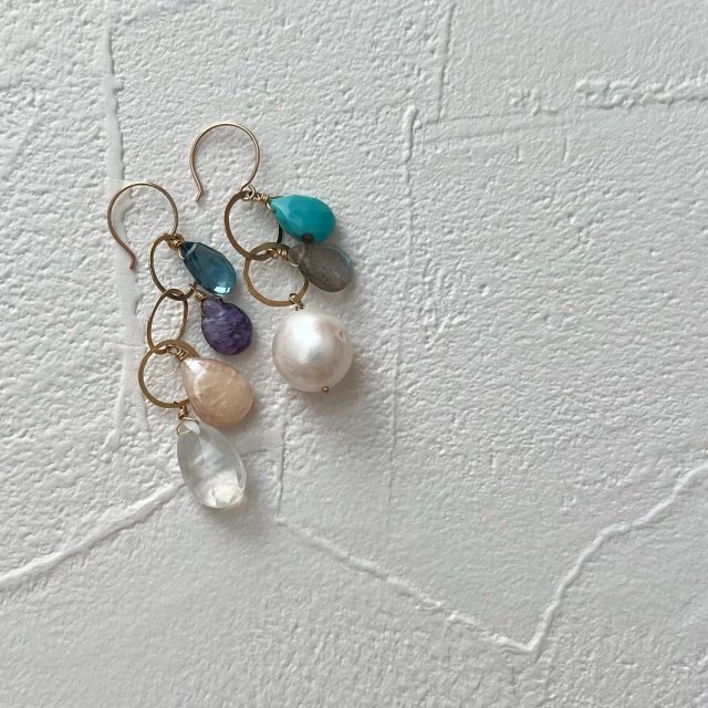 ラスール ピアス