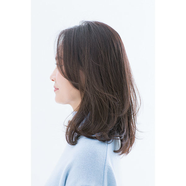 横から見た40代に似合う髪型ヘアスタイル人気ランキング5位