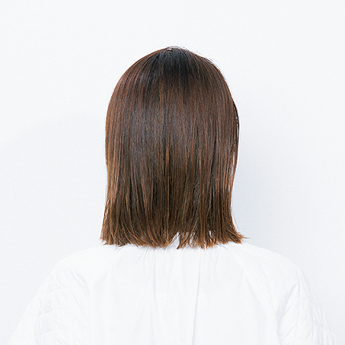 後ろから見た40代に似合う髪型 ヘアスタイル人気ランキング3位