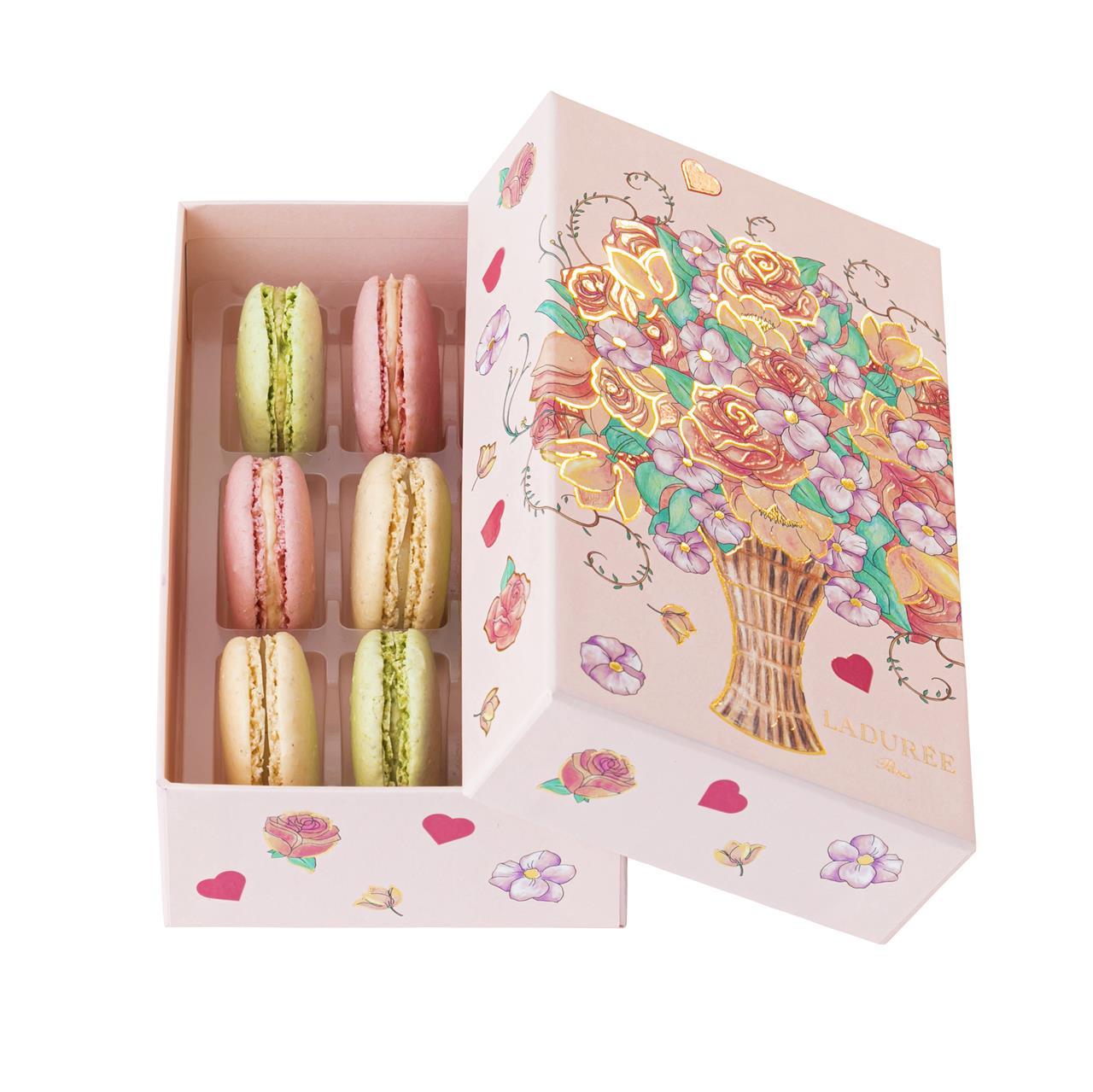 『ラデュレ(LADURÉE)』「ブーケ・ド・ローズ」9個入