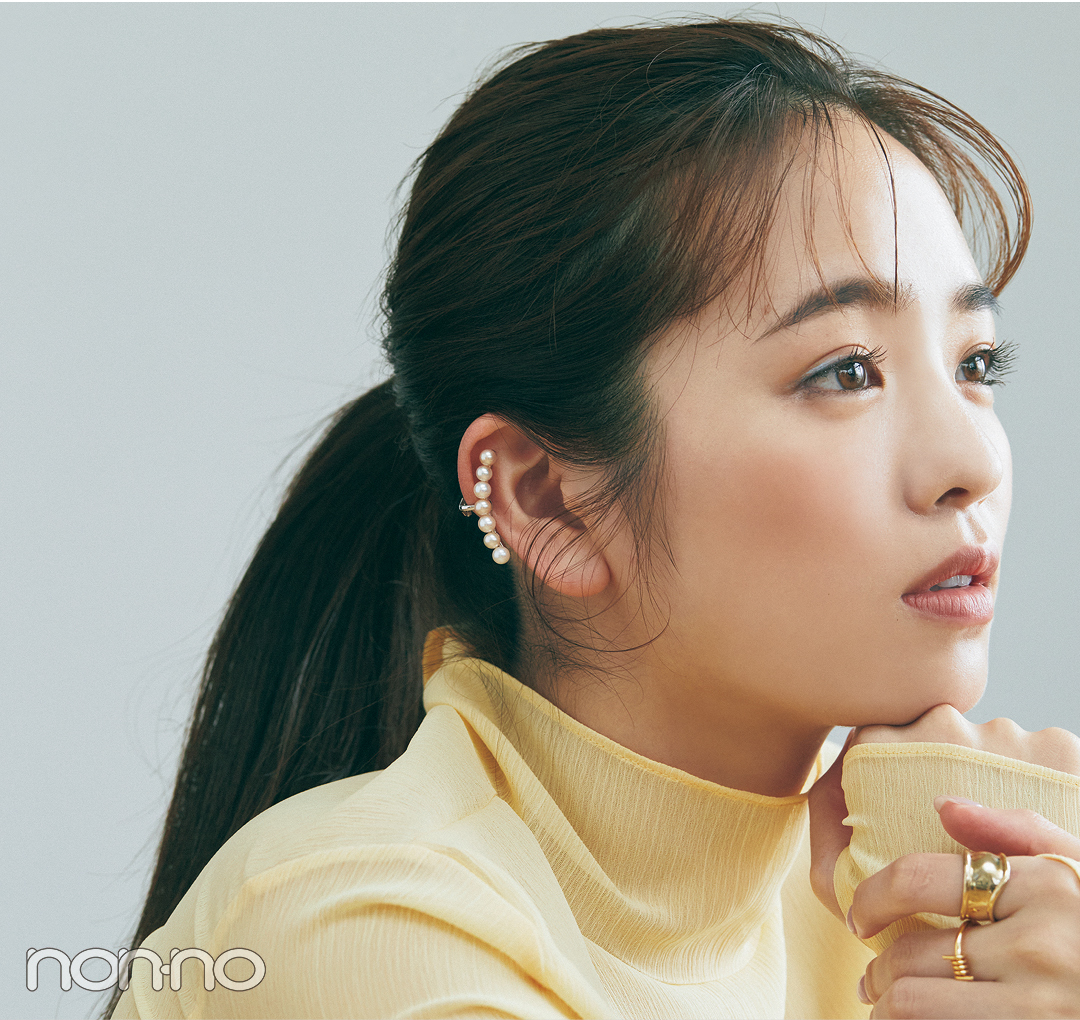 横田真悠のあか抜け秋コスメモデルカット4−1